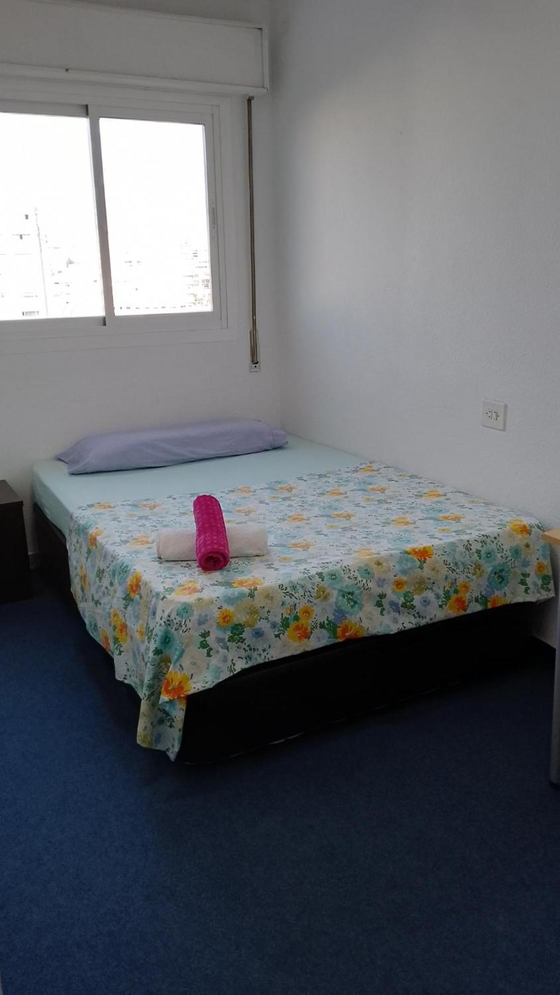 Habitacion Privada Centro Malaga Cerca Tren Maria Zambrano Y Playa Muy Buena Conexion Wifi Exterior foto